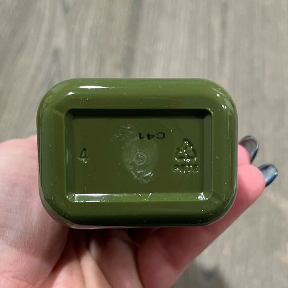 ORIGINS Mega-Mushroom Relief & Resilience Soothing Treatment Lotion 6.7 … - Picture 14 of 15